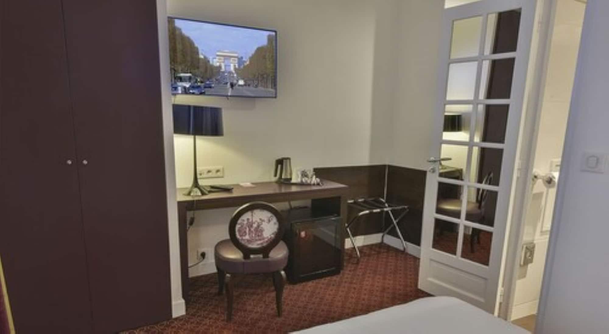 Star Champs-Elysees Париж Экстерьер фото